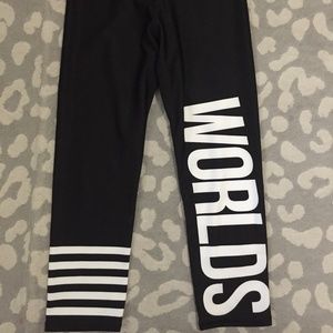 Cheerleading Worlds Cropped Leggings